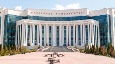 Вместо первого президента: Смаилов стал главой высшего совета школ, университета и фонда имени Назарбаева