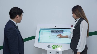 Переоформление автомобилей упростили в Казахстане