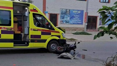 Скорая попала в ДТП в Уральске, есть пострадавший