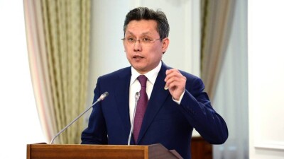 Бахыт Султанов: Проблему заторов на границе с Кыргызстаном успешно решили