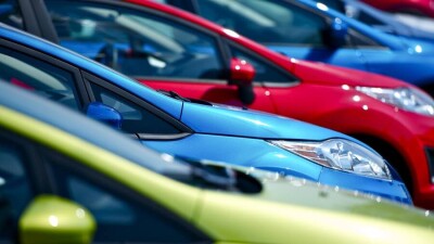 "Рискуете остаться без авто": казахстанцам посоветовали не ездить с иностранными номерами