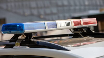 Узбекских вайнеров арестовали на 15 суток за ролик о полицейском, получающем взятку