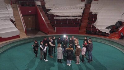 Артисты алматинского цирка встали на защиту директора, которого должен сменить другой руководитель