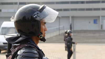 17 человек задержали за хулиганство возле вокзала Караганды