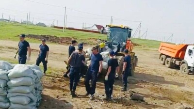 23 тысячи эвакуированных из-за наводнений в Казахстане вернулись в свои дома