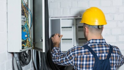 Из-за степного пожара остались без света абоненты в шести регионах