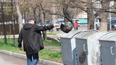 Акцию по обмену вторсырья на еду скорректировали в Алматы