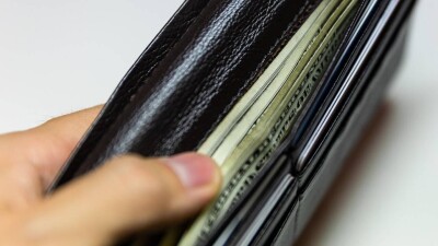 Казахстанцам посоветовали не посещать презентации "японских массажных накидок"