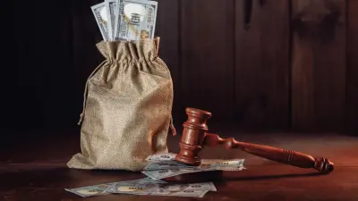 Отцу из Костаная арестовали счета за долги по алиментам, хотя его дети жили с ним