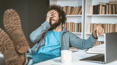 Фейк о переносе столицы Казахстана вновь распространяют в WhatsApp