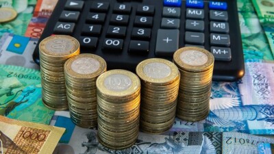 Эксперты стали оптимистичнее. Каким будет курс тенге в декабре?