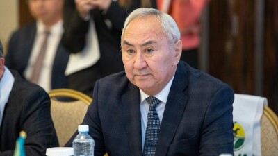 Казахстанец заявил, что сыновья Жигули Дайрабаева держали его в рабстве. Депутат это опровергает