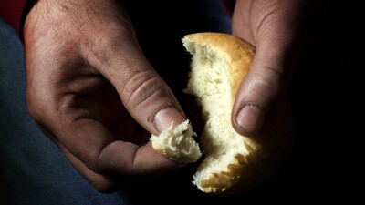 Не хватает даже на продукты: более 8% жителей Казахстана недоедали в 2022 году