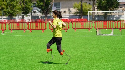 10 спортивных протезов подарили казахстанским параатлетам для подготовки к соревнованиям