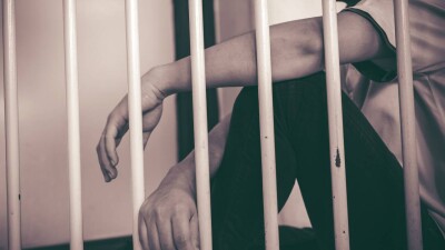 Дело Бишимбаева: ДУИС начал проверку показаний Байжанова о ночных визитах в СИЗО