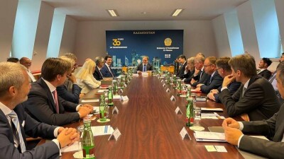 Казахстан и Австрия обсуждают расширение транспортного сообщения