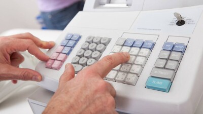 Поторопиться с перепрограммированием кассовых аппаратов призвали предпринимателей Казахстана