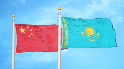 Автомобильные КПП на границе Казахстана и Китая увеличат время работы
