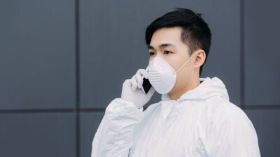 Вакцину-аэрозоль от Covid одобрили в Китае