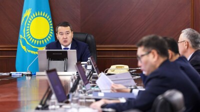 Из-за роста цен на продукты уволят главу Комитета торговли Ержана Казанбаева