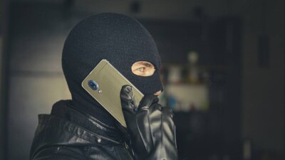 Передача геолокации в банковских приложениях и биометрия: как казахстанцев будут защищать от мошенников