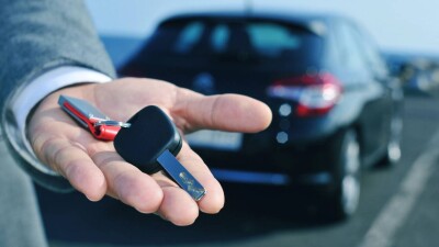 Сделки купли-продажи авто теперь обязательно нужно подписывать ЭЦП