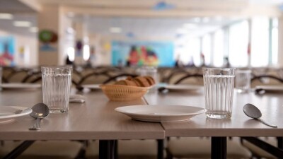 Солонки не ставить, еду не жарить: для школьников Казахстана подготовили стандарт питания