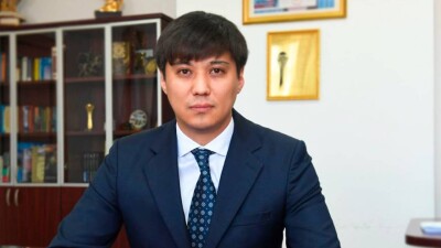 Экс-вице-министра национальной экономики приговорили к тюремному сроку в Алматы