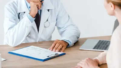 Обманувшего пациентку на 1,5 млн тенге врача осудили в Акмолинской области