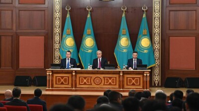 Токаев: Впереди у Казахстана сложный период, ставка на нефть устарела