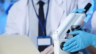 Нобелевская премия по химии 2025: открытие можно использовать для сбора воды в пустыне