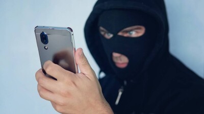 После лекции про аферистов казахстанка всё равно поверила мошенникам и набрала долгов на 9 млн тенге