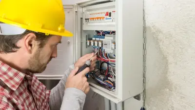 4 млн умных счётчиков электроэнергии установят в подъездах казахстанских многоэтажек