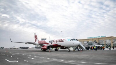 Самолёт FlyArystan вылетел в Грузию после более чем 14-часовой задержки, но вскоре вернулся в Шымкент