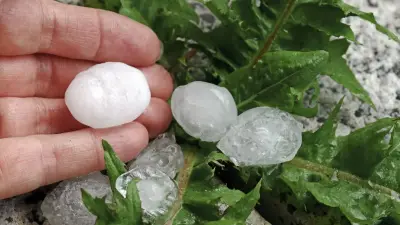 Дожди с градом прогнозируют на большей части Казахстана