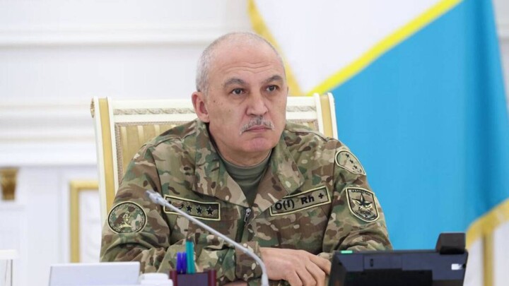 Министр обороны Казахстана возглавил федерацию самбо