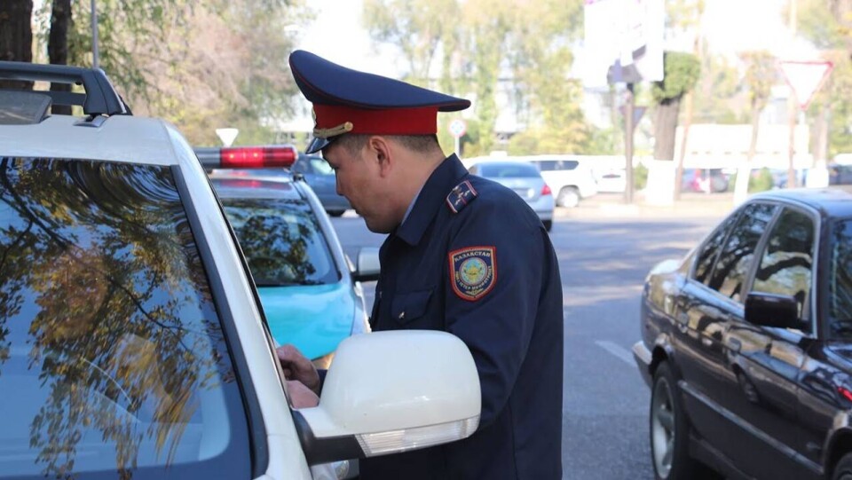 Новая инструкция для полицейских Казахстана: что они должны делать при задержании