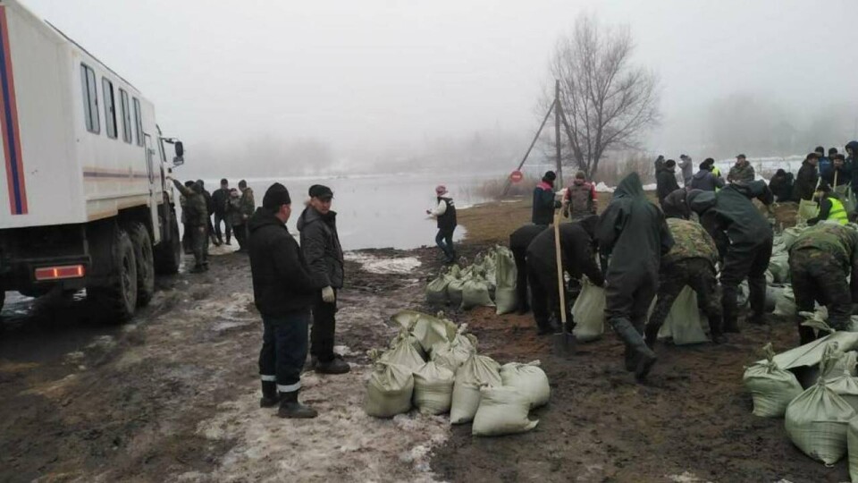 100 эвакуированных из-за паводка жителей ЗКО возвращаются в свои дома