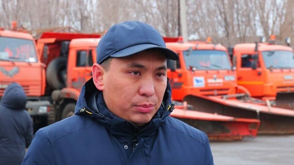 Главу филиала "КазАвтоЖола" в ЗКО уволили за плохие дороги
