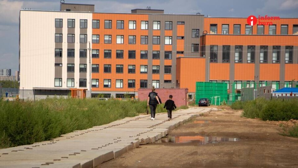 Автодорогу к школе Binom до сих пор не построили в Нур-Султане. Акимат готовит иск