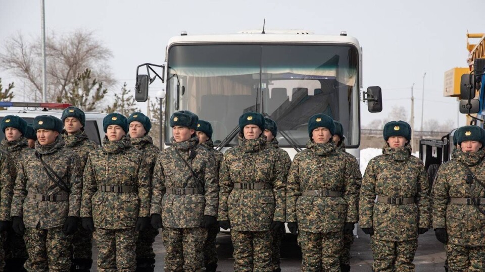 Сколько казахстанцев планируют призвать в армию в 2025 году