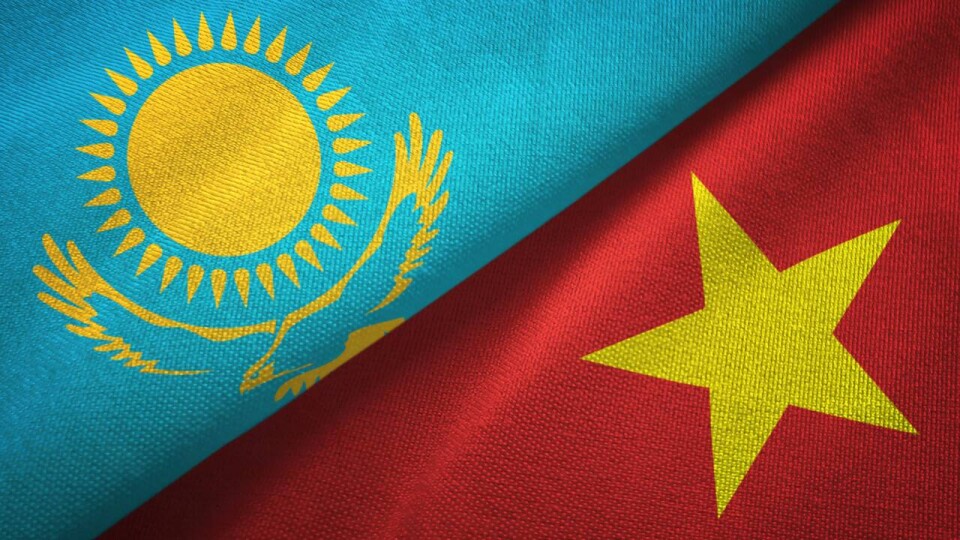 Казахстан и Вьетнам заключили соглашение о безвизовом режиме