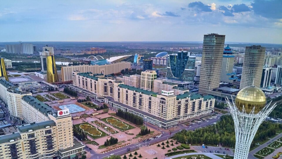 Кого угостят обедами и чаем с баурсаками в День благодарности в Астане