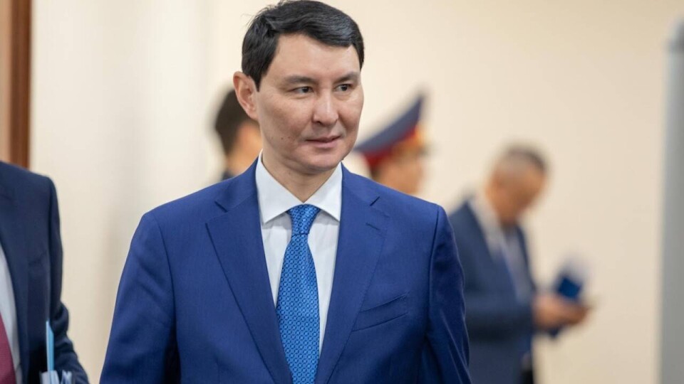 Ещё 26 компаний передадут государству в Казахстане