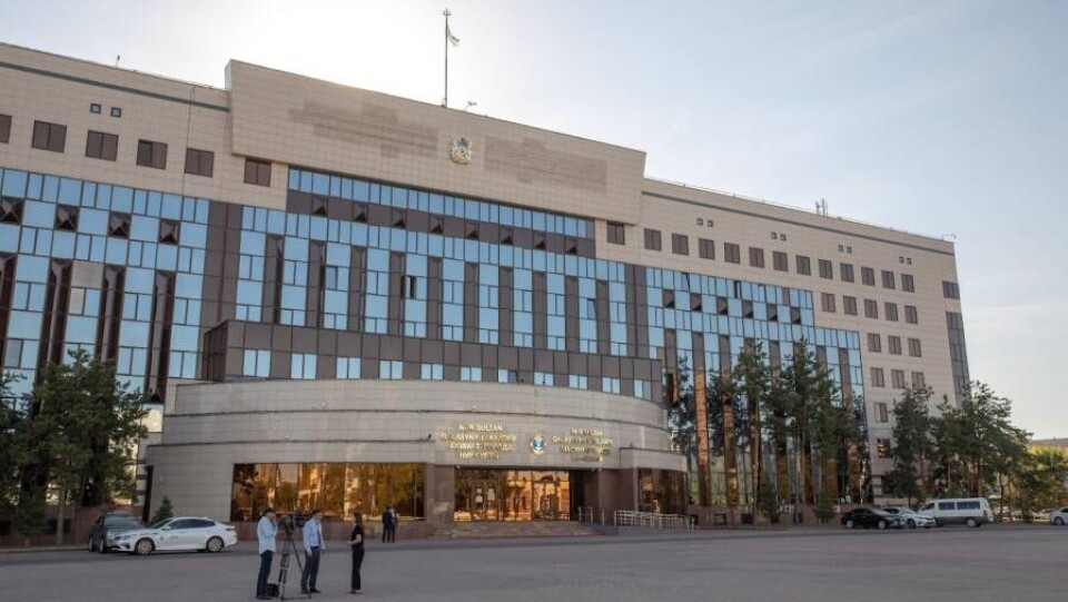 В Нур-Султане осудили многодетных активисток, избивших мужчину в акимате