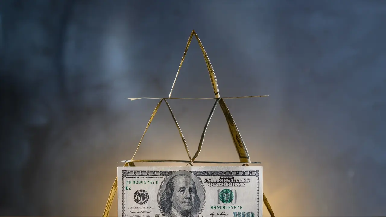 Проводили акции в детдомах: ещё одну финансовую пирамиду разоблачили в Казахстане