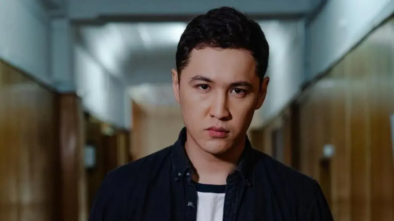 Серик Шарип / кадр одной из картин Salem Social Media