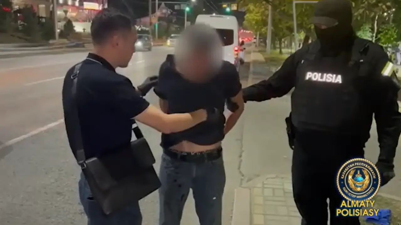 Кадр видео Polisia.kz