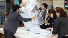 Почти 69% казахстанцев, имеющих право голосовать, приняли участие в референдуме