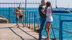 В России решили запретить "пропаганду чайлдфри". Станут ли россияне больше рожать?